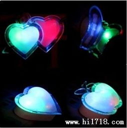 璀璨光影，點(diǎn)亮溫馨夜晚 智能遙控愛心小夜燈廠家直銷，細(xì)節(jié)盡顯品質(zhì)