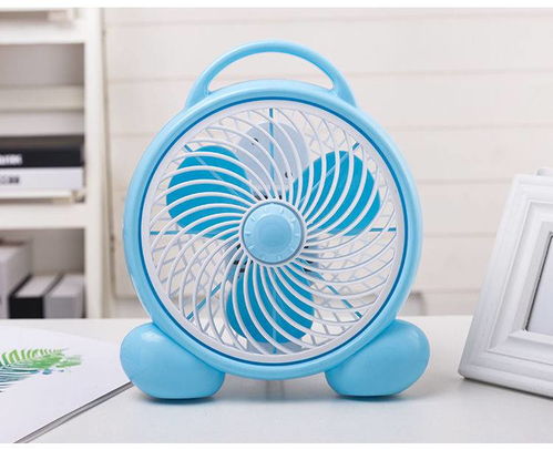 一扇在手，清涼無憂 迷你多功能電風扇的全場景生活美學